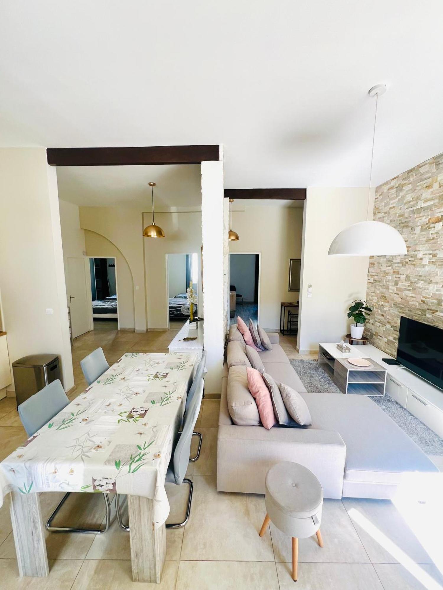 Apartament Le Theatro Orange  Zewnętrze zdjęcie